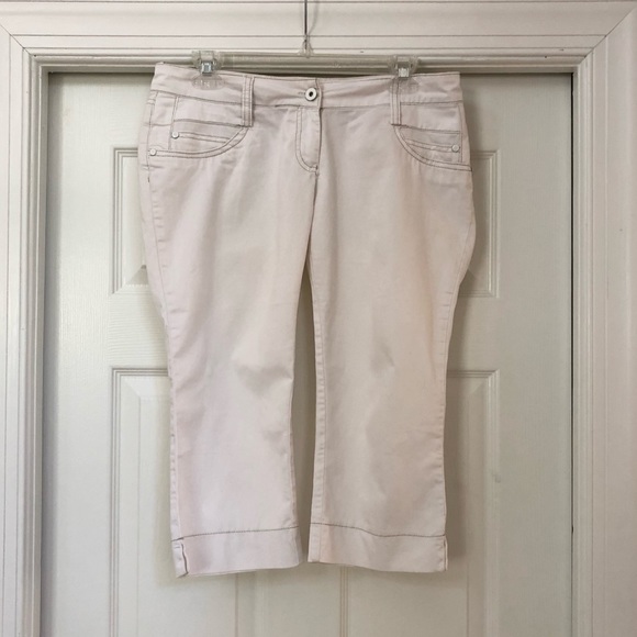 Matmazel European Designer White Capri Jean Pants - Picture 9 of 16